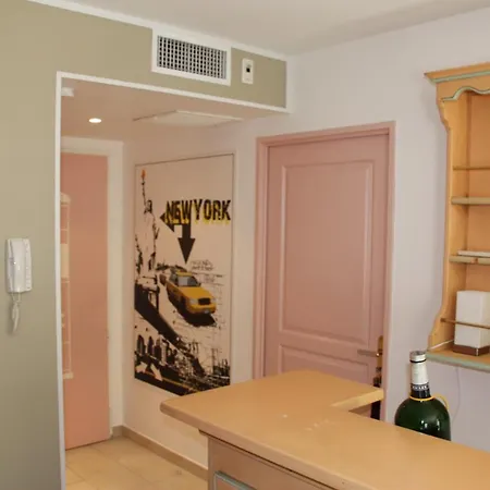 度假居 Ste Maxime Proximite Bord De *